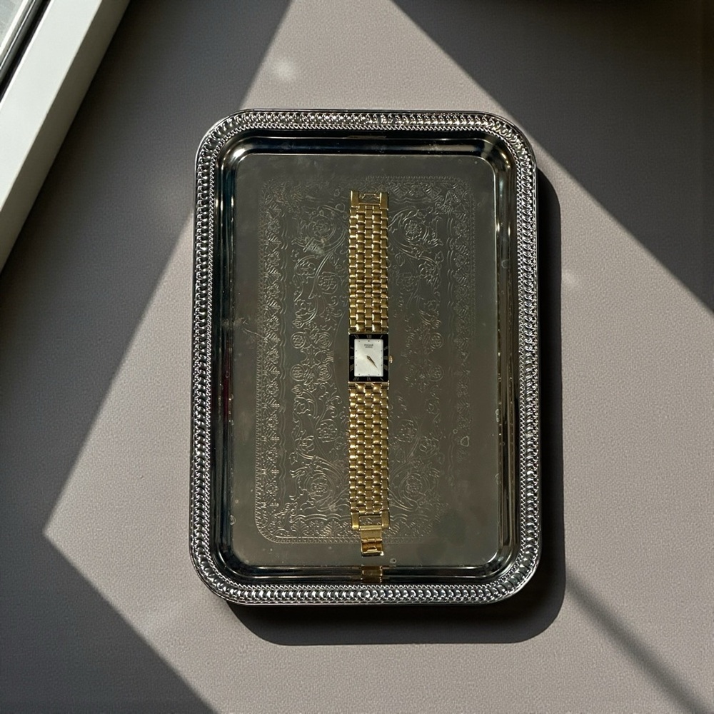 Pulsar Vintage Quartz Watch (V700-5A40)